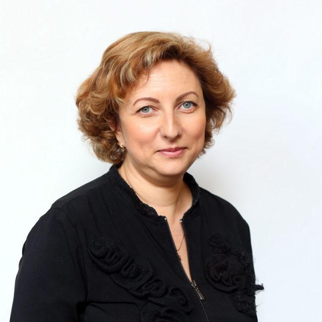 Лідія Степанівна Щур